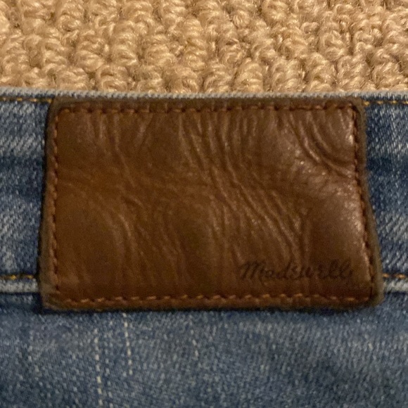 Madewell stretchy ankle jeans - Picture 6 of 10